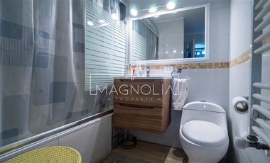Casa en venta de 4 dorm. en La Florida