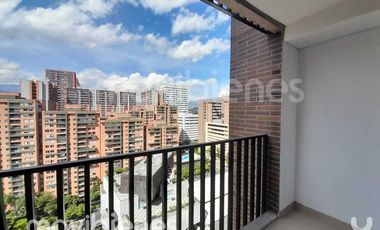 apartamento en arriendo en ciudad del rio. Cod A69971