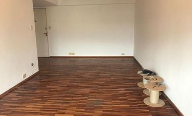 DEPARTAMENTO EN VICENTE LOPEZ 3 AMBIENTES CON COCHERA