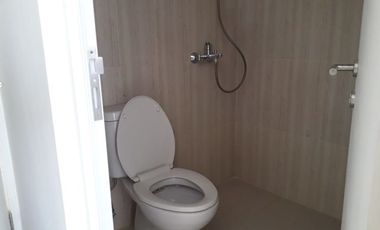 Sentul Tower Apartemen View Gunung dan Kolam Renang di Sentul City