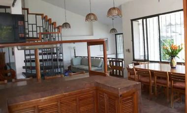 CASA EN VENTA A ORILLA DEL LAGO 