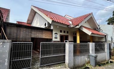 Rumah Minimalis 7 Menit ke Gerbang Tol Kukusan 3 SHM Siap Huni J-46288