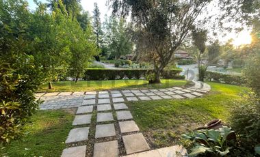 ARRIENDO CASA ESTILO CHILENA EN SECTOR SANTA ELENA-CHICUREO NORTE