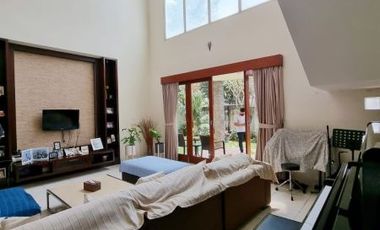 DIJUAL RUMAH BAGUS dgn TAMAN at Jl TAMAN WIJAYA KUSUMA, JAKSEL