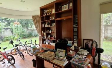DIJUAL RUMAH BAGUS dgn TAMAN at Jl TAMAN WIJAYA KUSUMA, JAKSEL