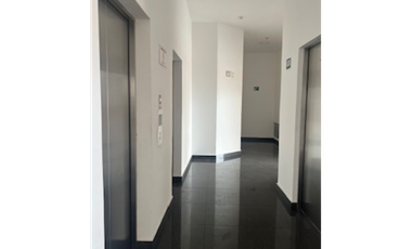 ALQUILO APARTAMENTO EN PH VICKY EN EL CARMEN