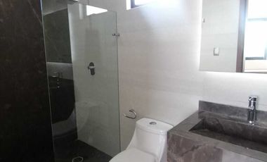 PRECIOSA CASA NUEVA EN RENTA EN FRACC LAS PALMAS CON ALBERCA