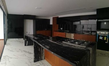 PRECIOSA CASA NUEVA EN RENTA EN FRACC LAS PALMAS CON ALBERCA