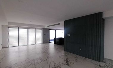 PRECIOSA CASA NUEVA EN RENTA EN FRACC LAS PALMAS CON ALBERCA