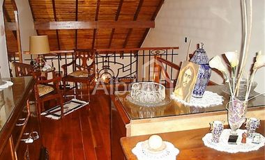 Sólido Chalet en 2 plantas. Venta Directa