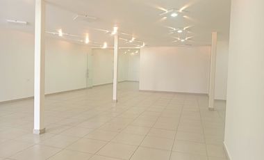 local en arriendo en santa barbara occidental-usaquén. Cod A1105097