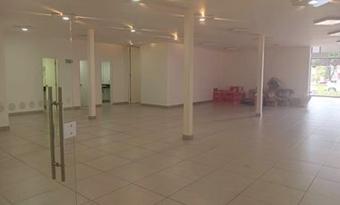 local en arriendo en santa barbara occidental-usaquén. Cod A1105097