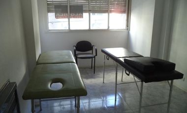 Dpto. ser utilizado como oficina. Exc. ubicación.- L. de Zamora