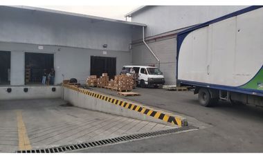 VIA DAULE, INMACONSA SE VENDE O ALQUILA BODEGA DE 5350 M2