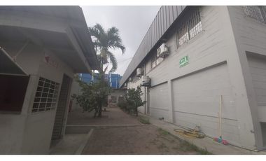 VIA DAULE, INMACONSA SE VENDE O ALQUILA BODEGA DE 5350 M2