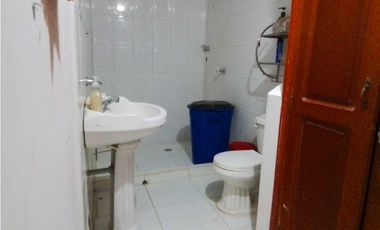 Casa amplia en Santa Marta