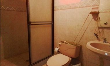 Casa amplia en Santa Marta