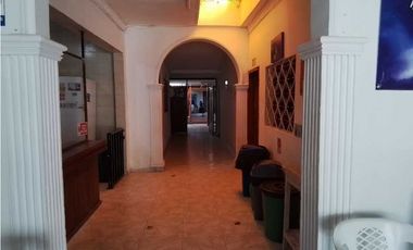 Casa amplia en Santa Marta