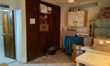 Casa amplia en Santa Marta