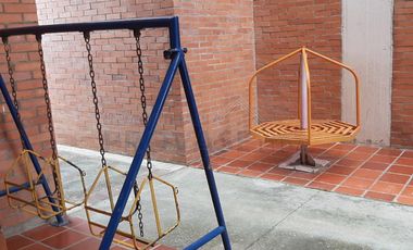 apartamento en arriendo en variante la floresta. Cod A1759