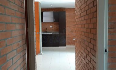 apartamento en arriendo en variante la floresta. Cod A1759