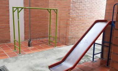 apartamento en arriendo en variante la floresta. Cod A1759