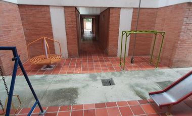 apartamento en arriendo en variante la floresta. Cod A1759