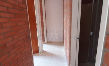 apartamento en arriendo en variante la floresta. Cod A1759