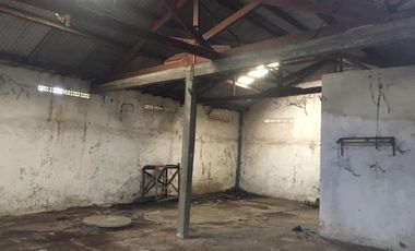 GUDANG DI KRIAN, SIDOARJO. LOKASI STRATEGIS, NOL JALAN RAYA