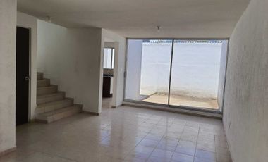 CASA EN VENTA EN SANTA MONICA SOLEDAD DE GRACIANO