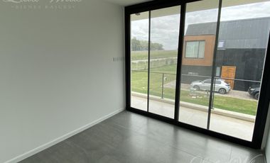 Casa en venta en Lares de Canning