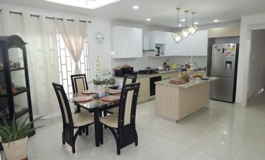 casa en venta en las delicias. Cod V85994