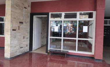 Rumah usaha surabaya pusat eks cafe teuku umar Cocok untuk klinik,DLL