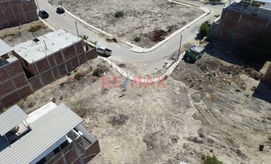 ¡🏡 ¡Gran oportunidad de inversión en Piura! 🏡

✨ Venta de Terreno en la Urbanización Casuarinas II Etapa
Ubicado en el distrito de 26 de Octubre, e
