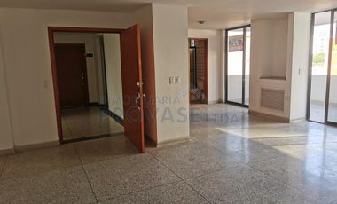 apartamento en venta en la riviera. Cod V101574
