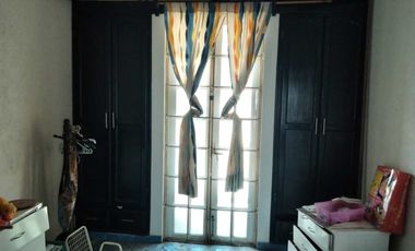 CASA EN VENTA CON ALBERCA COL. PRIMERO DE MAYO VERACRUZ,VER.