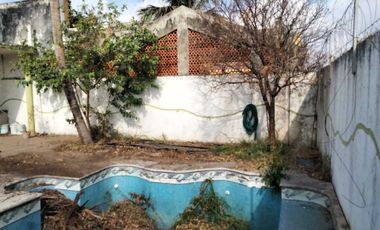 CASA EN VENTA CON ALBERCA COL. PRIMERO DE MAYO VERACRUZ,VER.