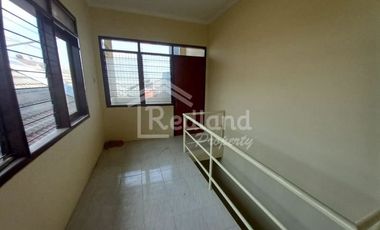 Sewa Rumah di Puri Anjasmoro ( Vn 3861 )