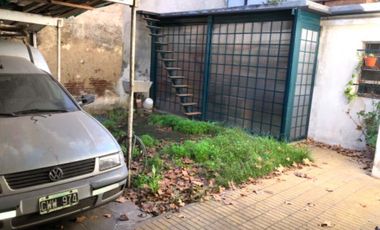 Casa en venta en Quilmes Centro