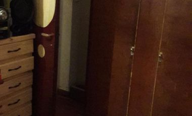 CASA EN VENTA CON LOCALES!!!!