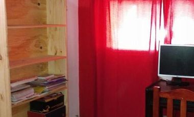 CASA EN VENTA CON LOCALES!!!!