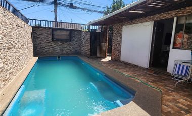 Casa en Venta en METRO LO CRUZAT