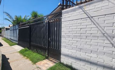 Casa en Venta en METRO LO CRUZAT