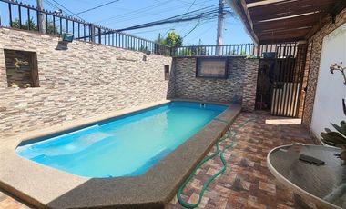 Casa en Venta en METRO LO CRUZAT