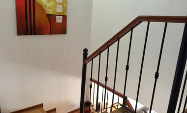 DUPLEX CON MUY BUENA DISTRIBUCIÓN POR TENER 4,30 mts DE ANCHO, CON 3 DORMITORIOS Y PATIO CON PARRILLA.