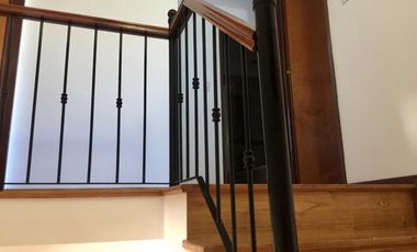 DUPLEX CON MUY BUENA DISTRIBUCIÓN POR TENER 4,30 mts DE ANCHO, CON 3 DORMITORIOS Y PATIO CON PARRILLA.