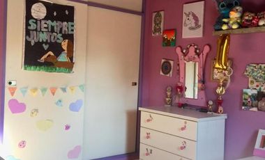 DUPLEX CON MUY BUENA DISTRIBUCIÓN POR TENER 4,30 mts DE ANCHO, CON 3 DORMITORIOS Y PATIO CON PARRILLA.