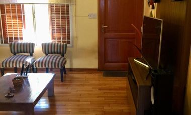 DUPLEX CON MUY BUENA DISTRIBUCIÓN POR TENER 4,30 mts DE ANCHO, CON 3 DORMITORIOS Y PATIO CON PARRILLA.