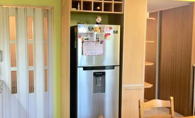 DUPLEX CON MUY BUENA DISTRIBUCIÓN POR TENER 4,30 mts DE ANCHO, CON 3 DORMITORIOS Y PATIO CON PARRILLA.