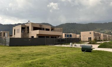 casa en venta en chuntame. Cod V5317